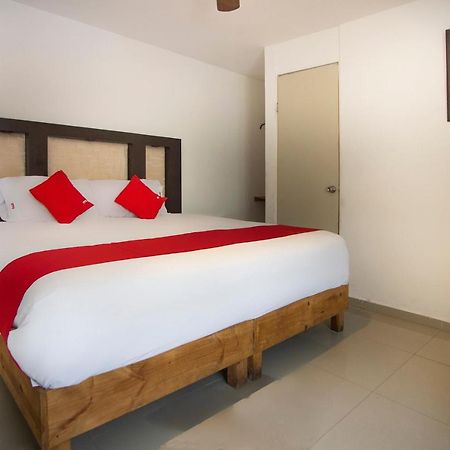 Hotel Mahu Монтеррей Экстерьер фото