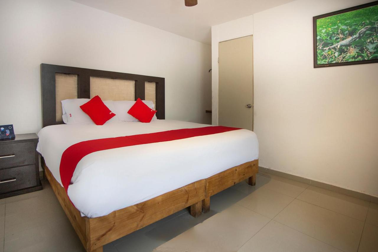 Hotel Mahu Монтеррей Экстерьер фото
